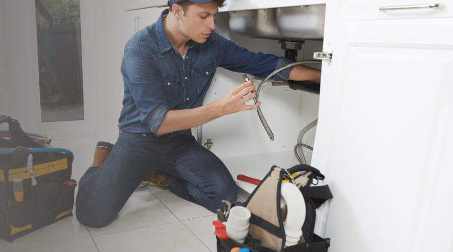 Local water heater installation in Whitestown, IN